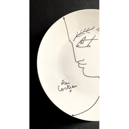 Assiette en porcelaine dessin de Jean Cocteau