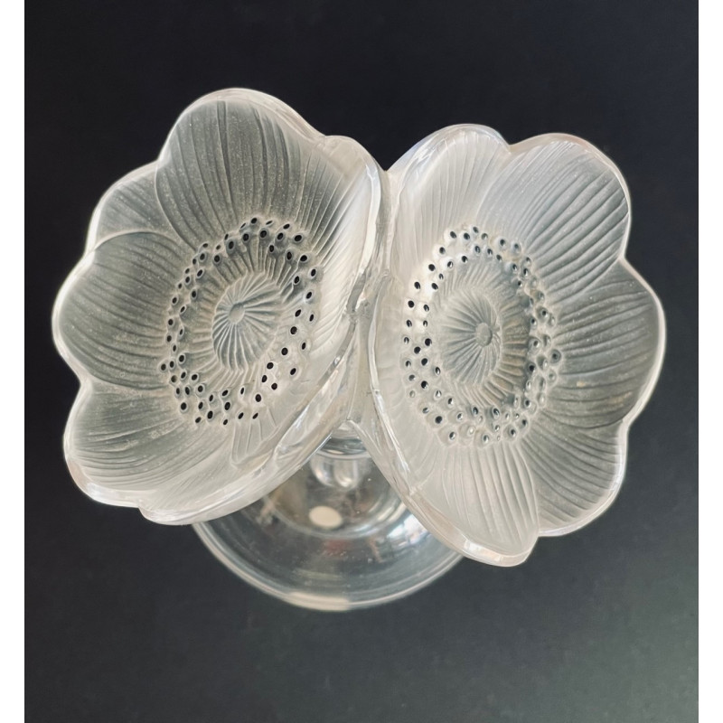 Lalique anemone best sale perfume bottle